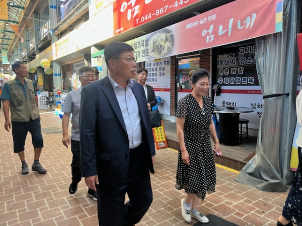 이승원 경제부시장 주재 전통시장 화재 예방 합동점검 현장 모습