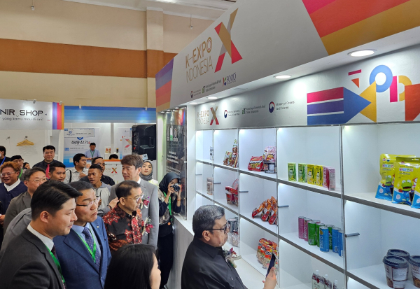 ‘K-푸드 홍보관’ 현지 유력 바이어 등 VIP 투어