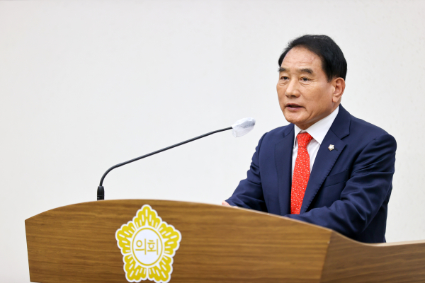 김덕주 의원 5분 발언 모습