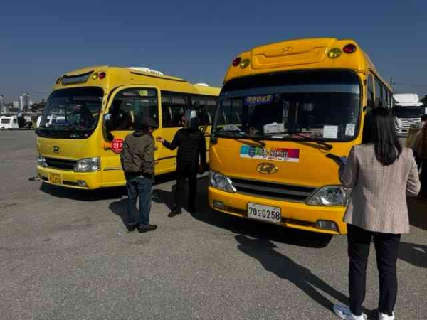 어린이통학버스를 대상으로 대대적인 합동안전점검 모습