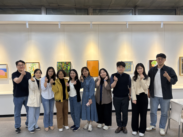 공동연수 후 단체사진