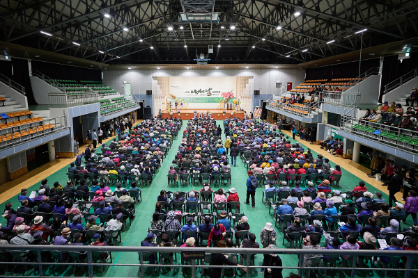 제53회 어버이날 기념행사 개최 모습