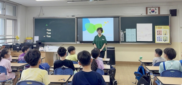 학습동기 강화 및 학습전략 특강 진행 모습