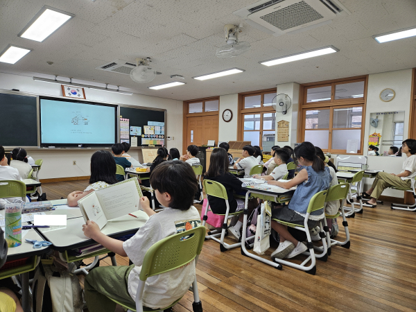 ‘정다운 우리 반’어울림 프로그램 진행 모습