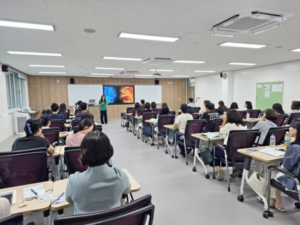 쉼을 그리는 테마여행(2기) 교육 진행 모습