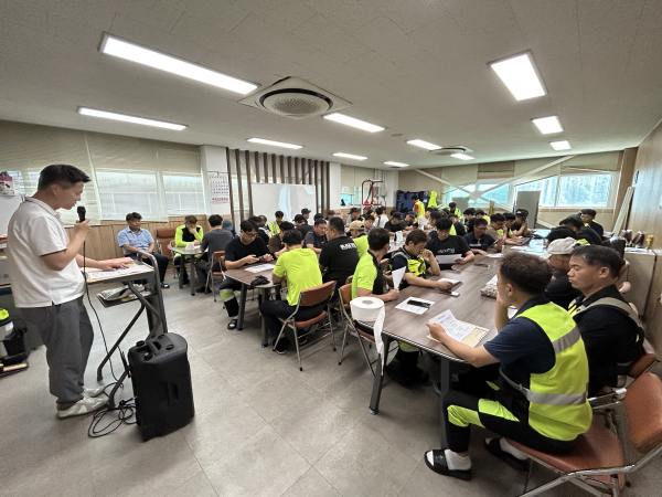 청소차량 사고대응 매뉴얼 교육 모습