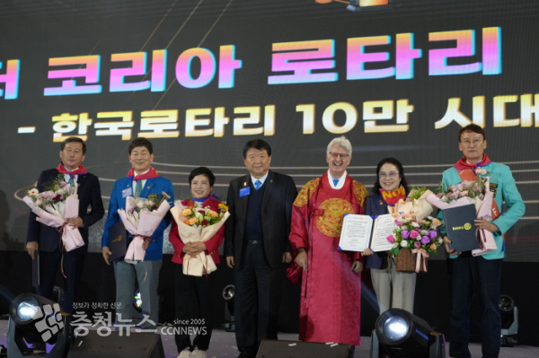 공로상 수상 단체 사진