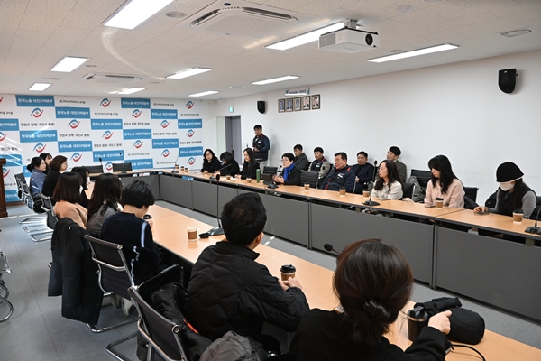 더불어민주당 대전시당-대전교사노조 간담회 모습