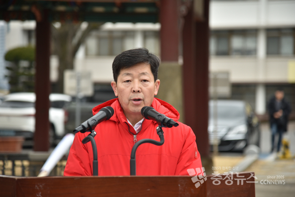 박정주 전 충남도 행정부지사. 사진 박영환 기자<br>