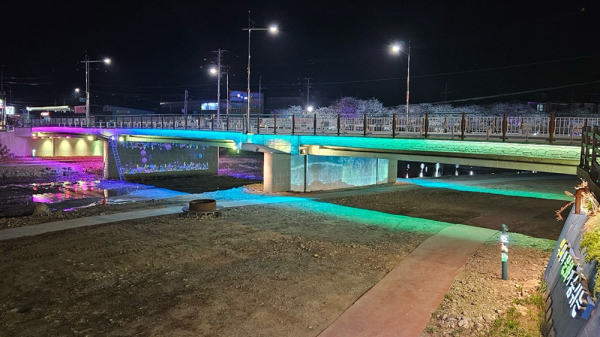 해미IC 주변 경관 개선사업이 완료된 해미교 모습