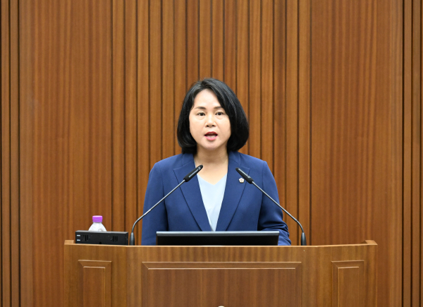 5분 발언하는 박란희 세종시의회 부의장